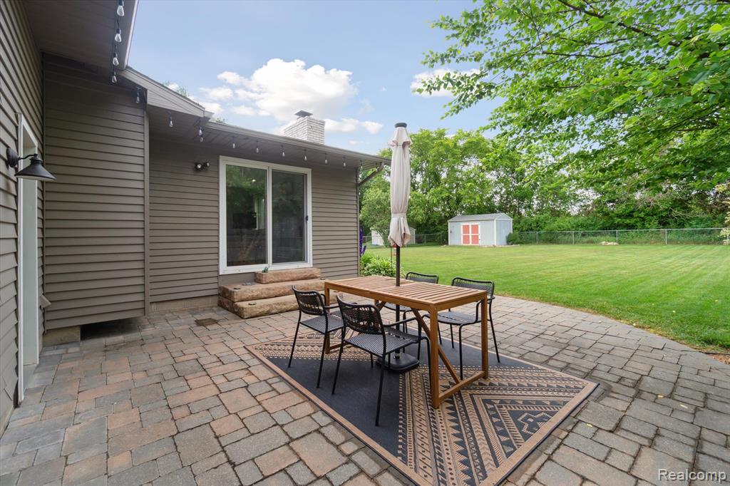 7031 Cleon Drive, Swartz Creek, MI 48473 — Photo 30