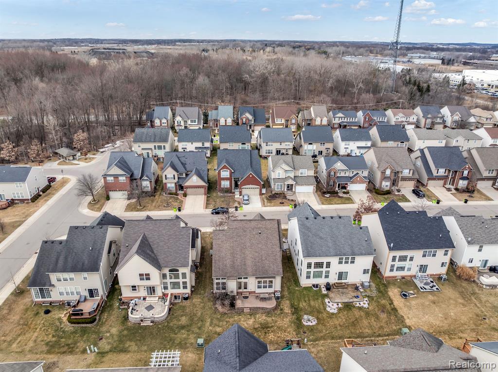 27490 CROMWELL Road, Novi, MI — Photo 41