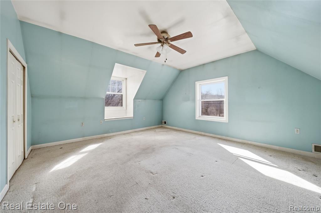 11458 College Avenue, Pinckney, MI 48169 — Photo 14