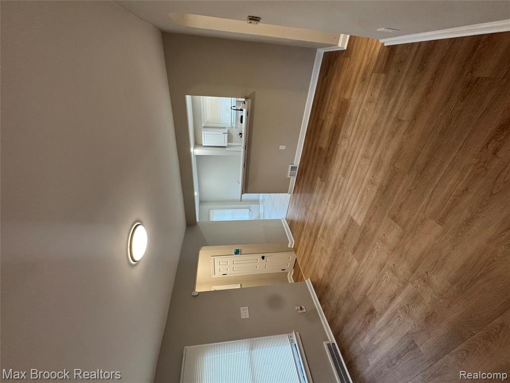 13614 MONTROSE Street - Photo 5