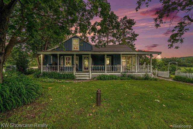 8198 Horton Bay Road, Petoskey, MI 49770 — Photo 2
