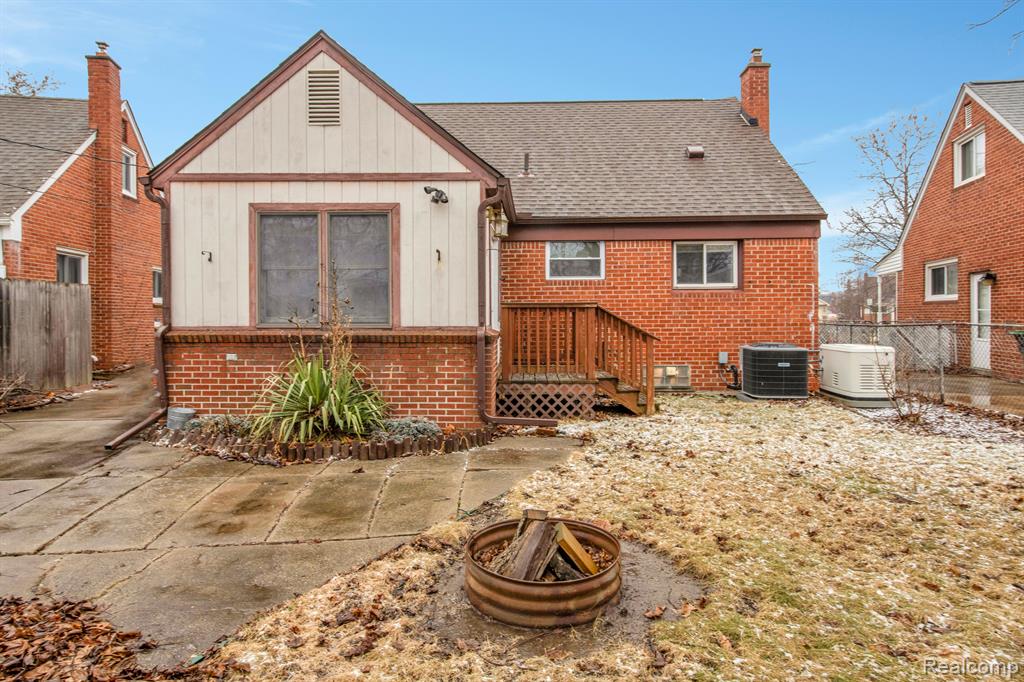 7530 MERRICK Street, Taylor, MI 48180 — Photo 27
