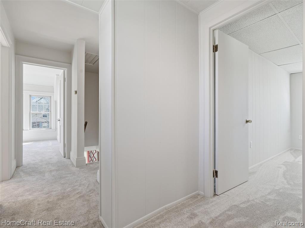 9921 CRANSTON Street, Livonia, MI 48150 — Photo 22