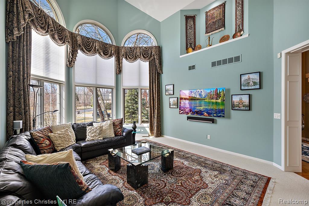 6811 BLAKEWOOD, West Bloomfield, MI — Photo 29