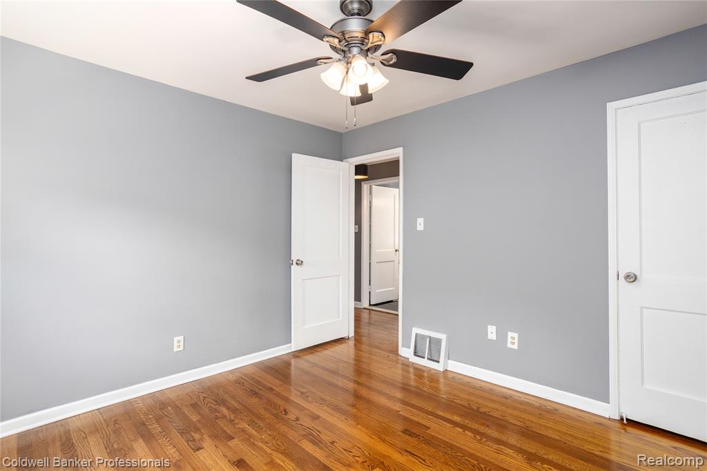909 Hoffman Avenue, Royal Oak, MI 48067 — Photo 12
