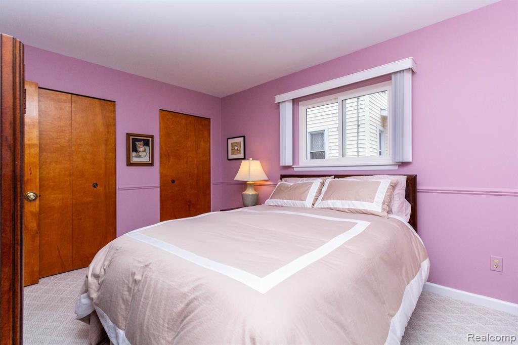 911 MAYFIELD Drive, Royal Oak, MI 48067 — Photo 24