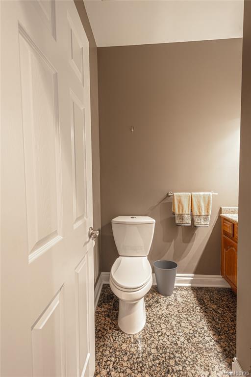 5429 Shorewood Drive, Fort Gratiot, MI 48059 — Photo 24