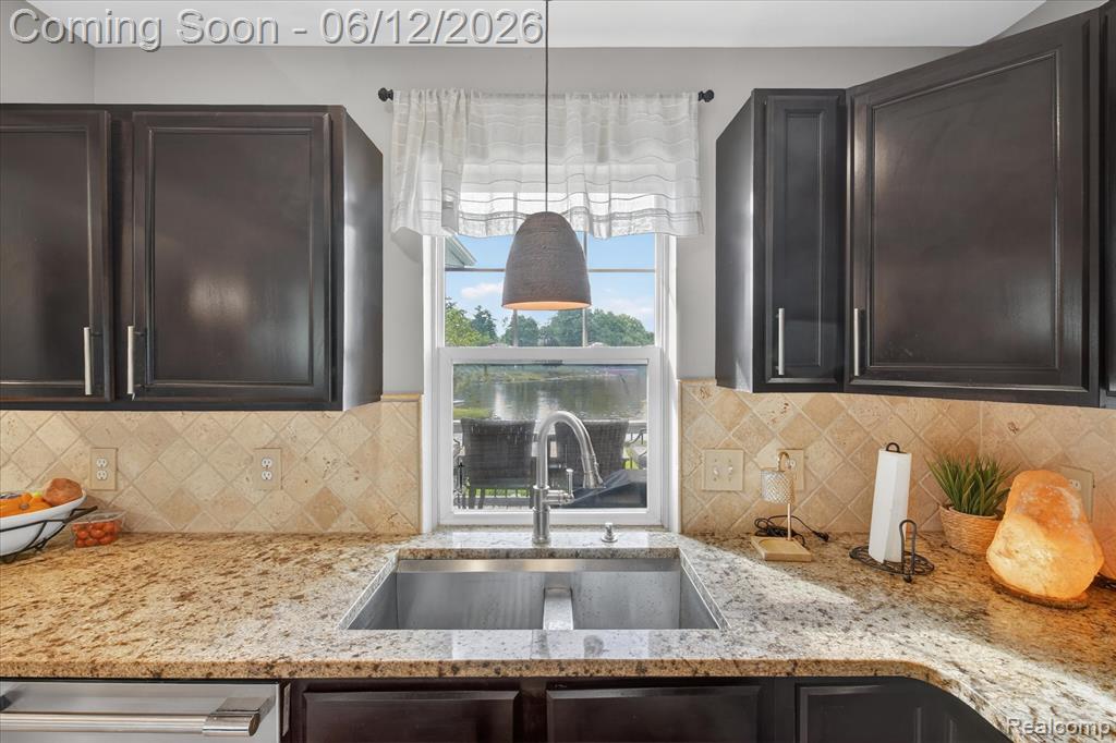 4628 Clinton Drive, Clarkston, MI — Photo 20