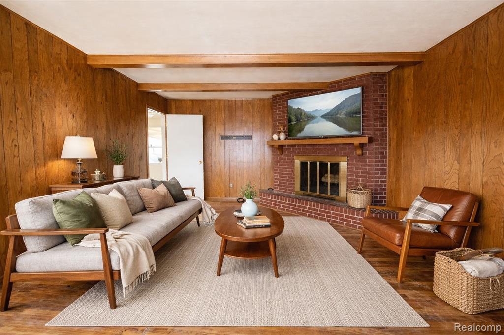 8276 Appleway Drive, Grand Blanc, MI 48439 — Photo 18