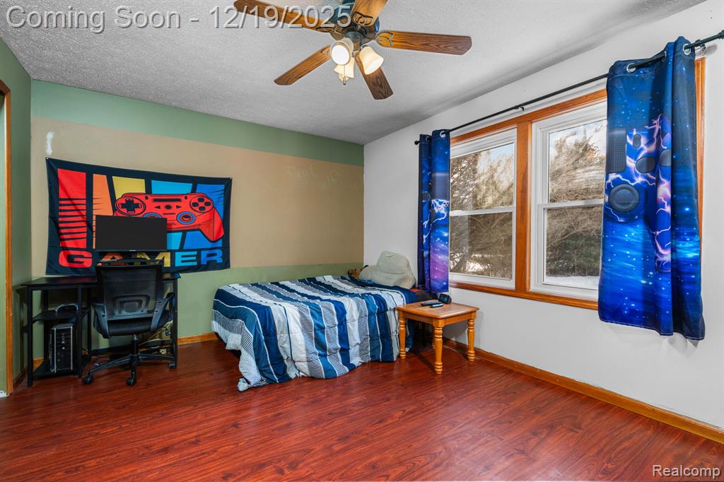 7097 Chase Lake Road W, Fowlerville, MI 48836 — Photo 20