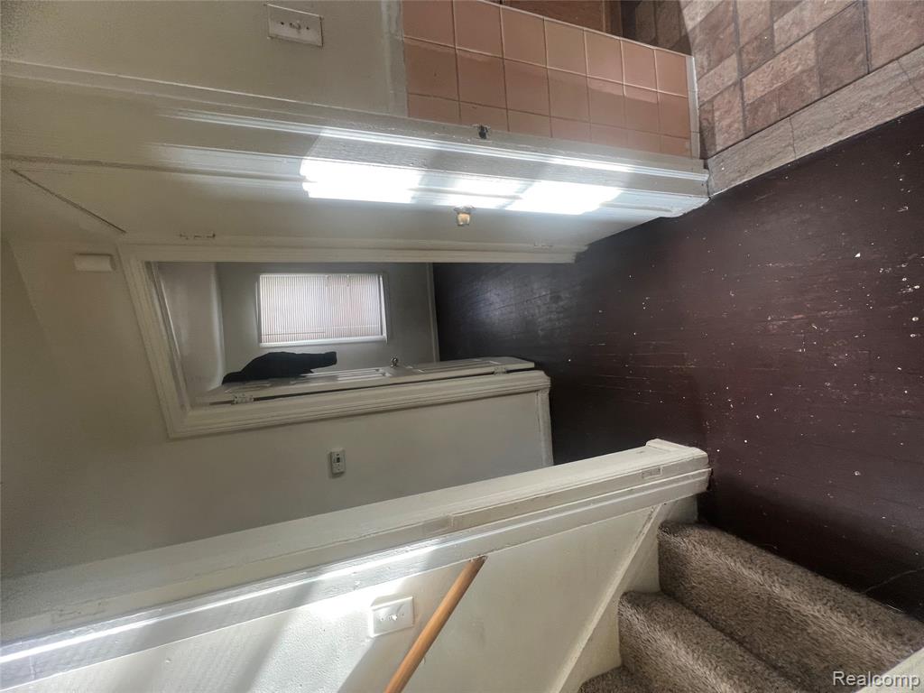 20543 Waltham Street, Detroit, MI 48205 — Photo 17