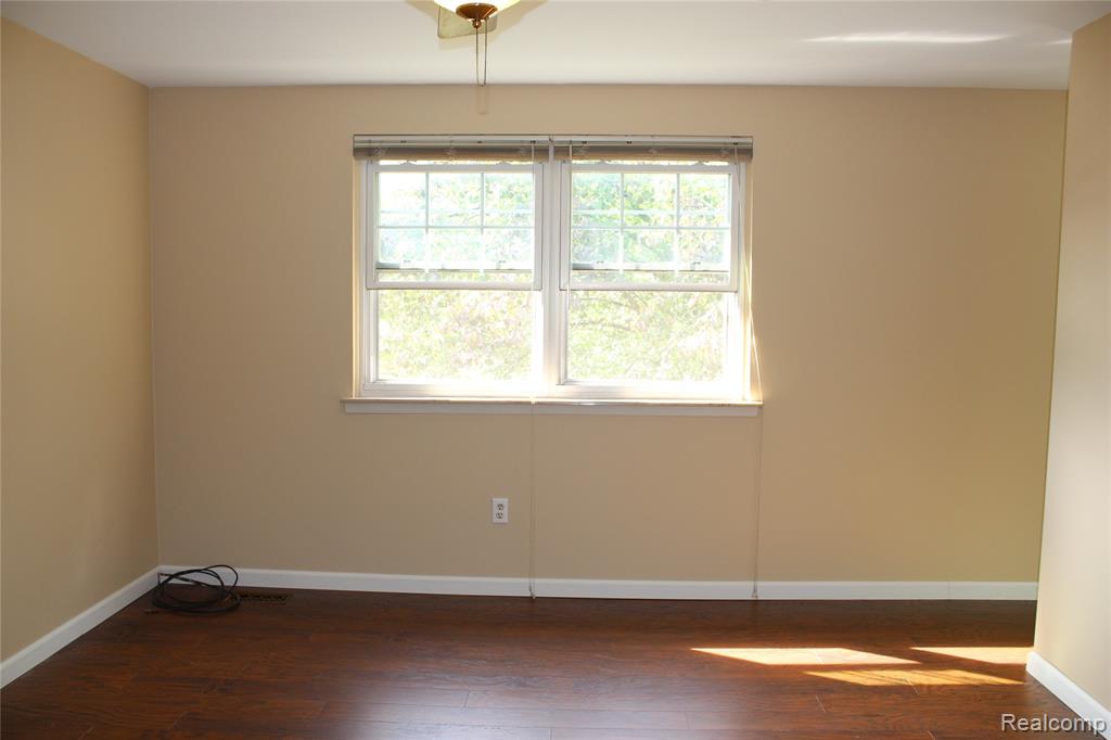 789 Dressler Lane, Rochester Hills, MI 48307 — Photo 9