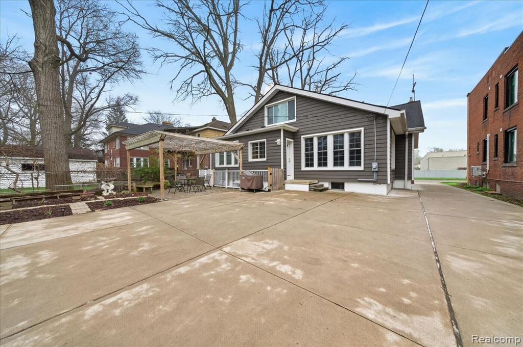 516 Withington Street, Ferndale, MI 48220 — Photo 43