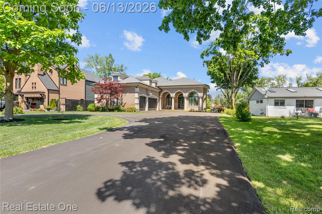 2428 Pine Lake Road, West Bloomfield, MI 48324 — Photo 5
