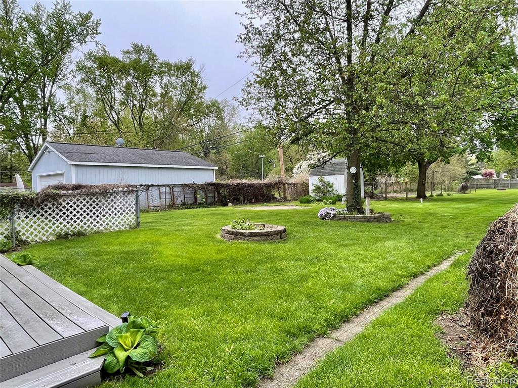 10444 Quirk Road, Van Buren, MI 48111 — Photo 28
