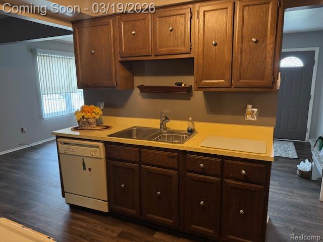31056 Richert, 8, Fraser, MI 48026 — Photo 9