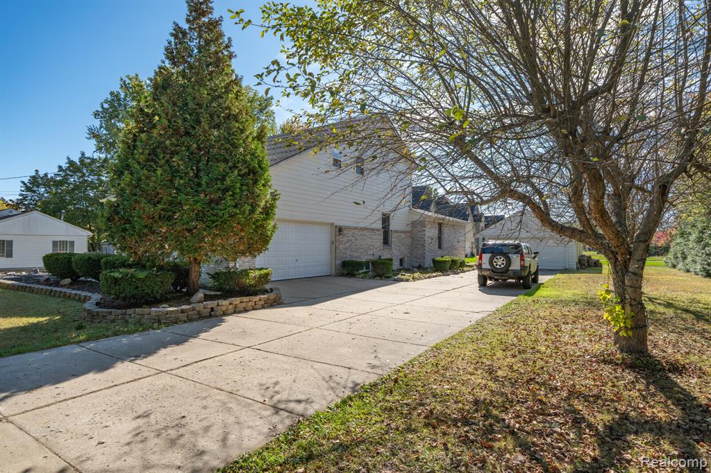 8750 E Pearson, Shelby Twp, MI 48316 — Photo 40