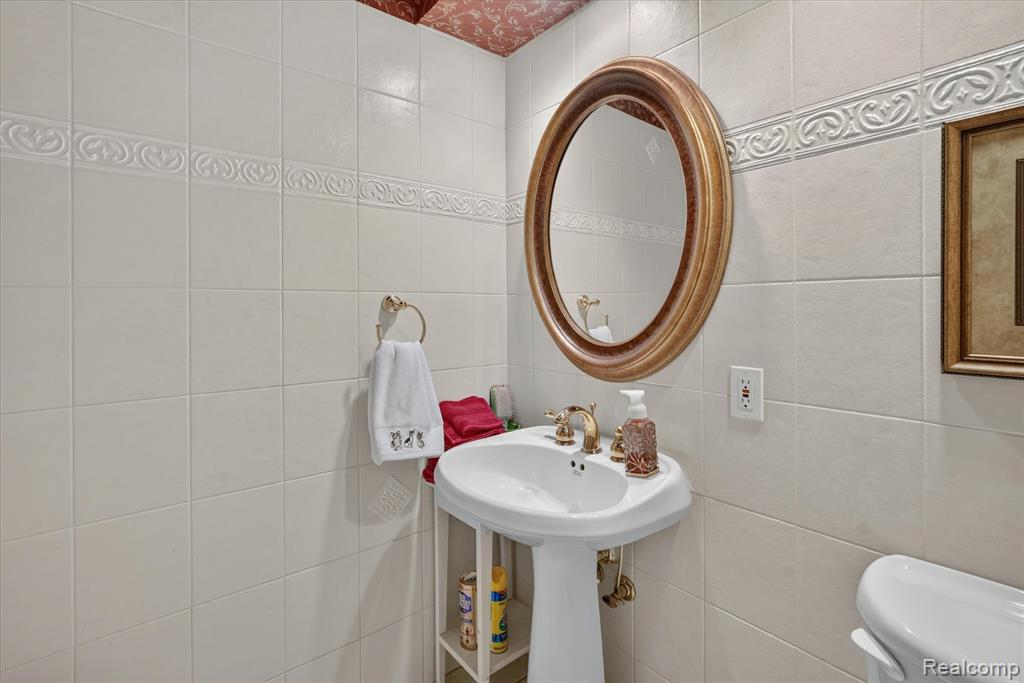 2212 Lily Court, Davison, MI 48423 — Photo 42