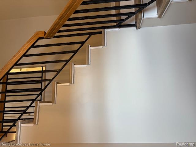 52280 Heatherstone Avenue, Macomb, MI 48042 — Photo 17