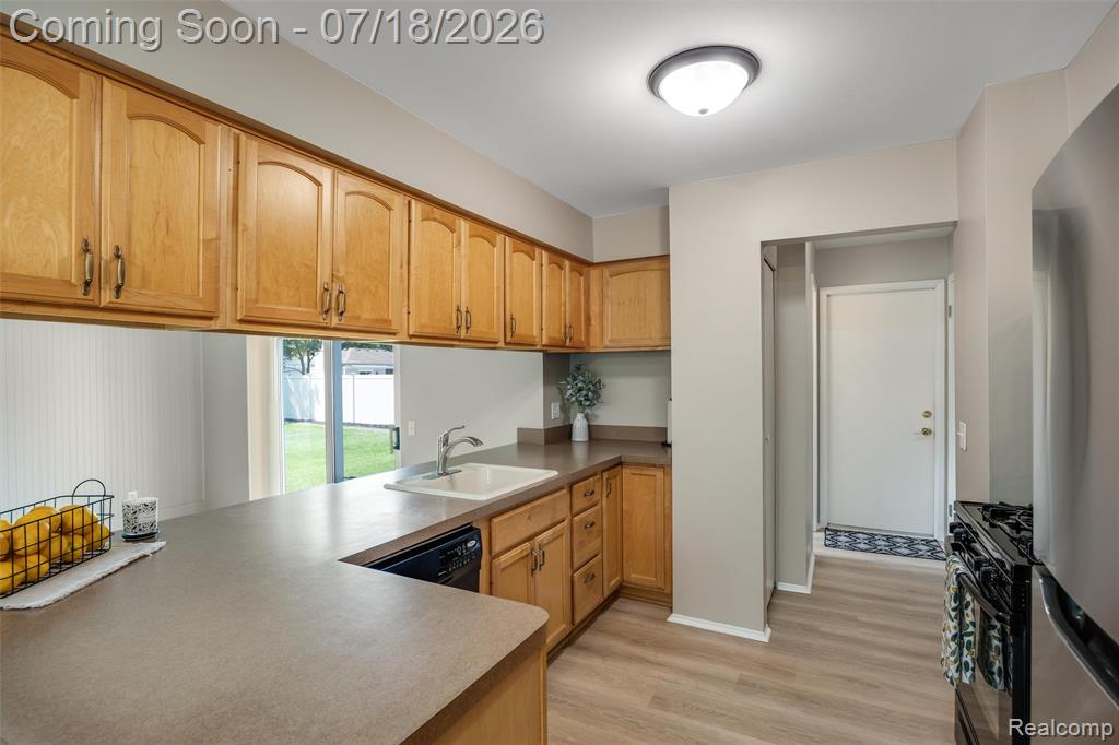 39711 Wales Street, Canton, MI 48188 — Photo 6