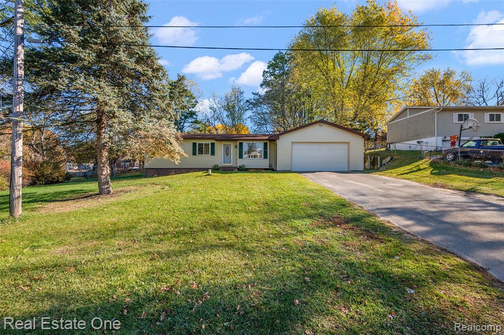 9600 Yale Avenue, Clarkston, MI 48348 — Photo 4