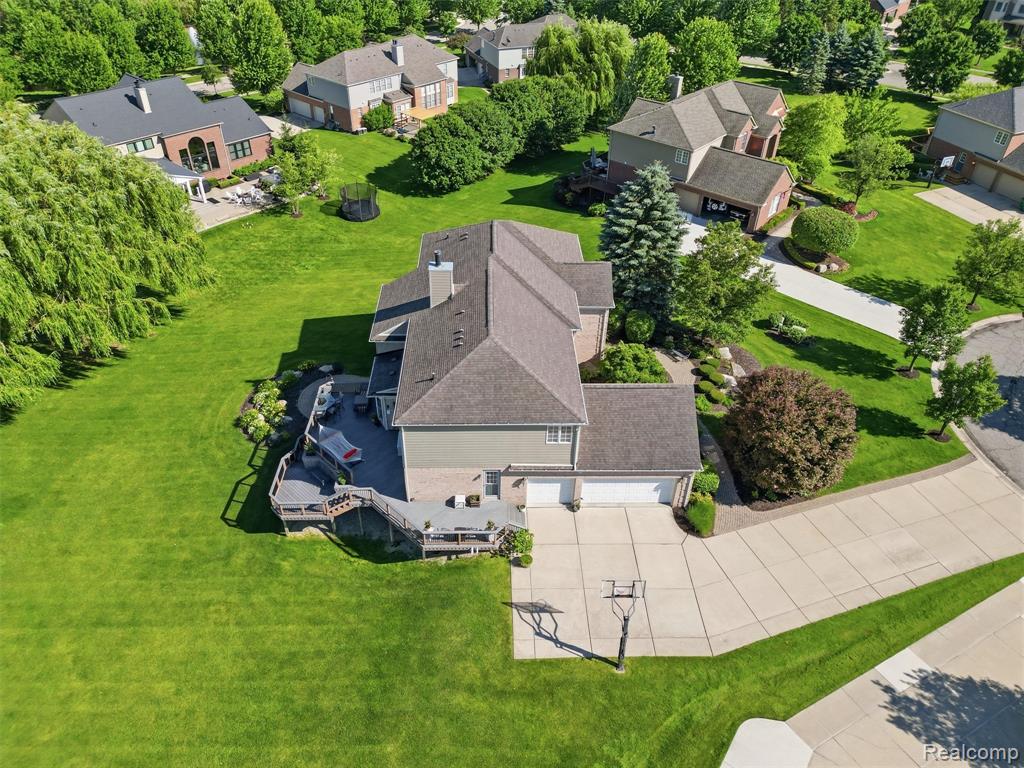 5631 Skye Court, Rochester, MI 48306 — Photo 12