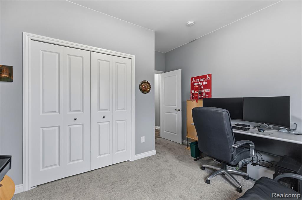 38557 Mountain Ash Court, Clinton Twp, MI 48036 — Photo 25