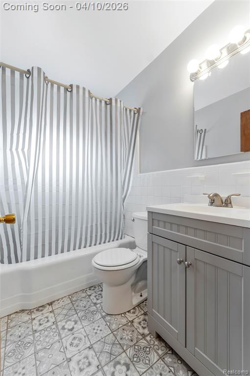 720 E Robert Avenue, Hazel Park, MI 48030 — Photo 15