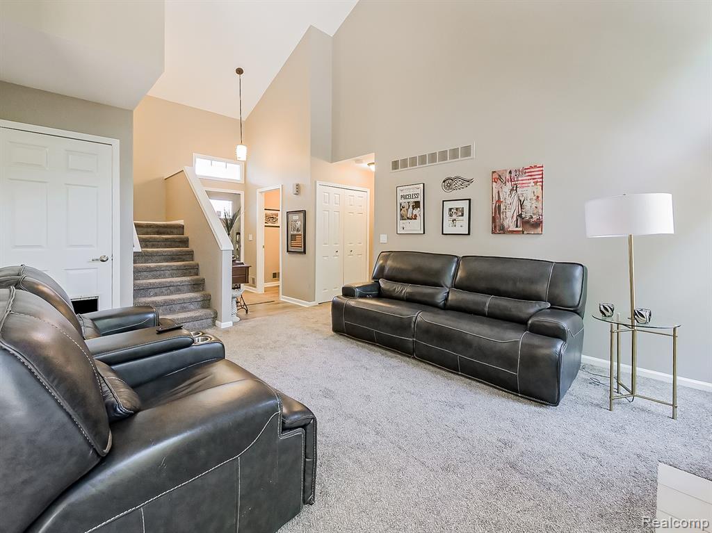 2517 Pine Drive, Wixom, MI 48393 — Photo 6