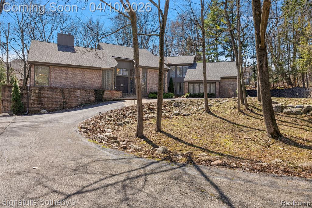 4650 Lahser Road, Bloomfield Hills, MI 48302 — Photo 51