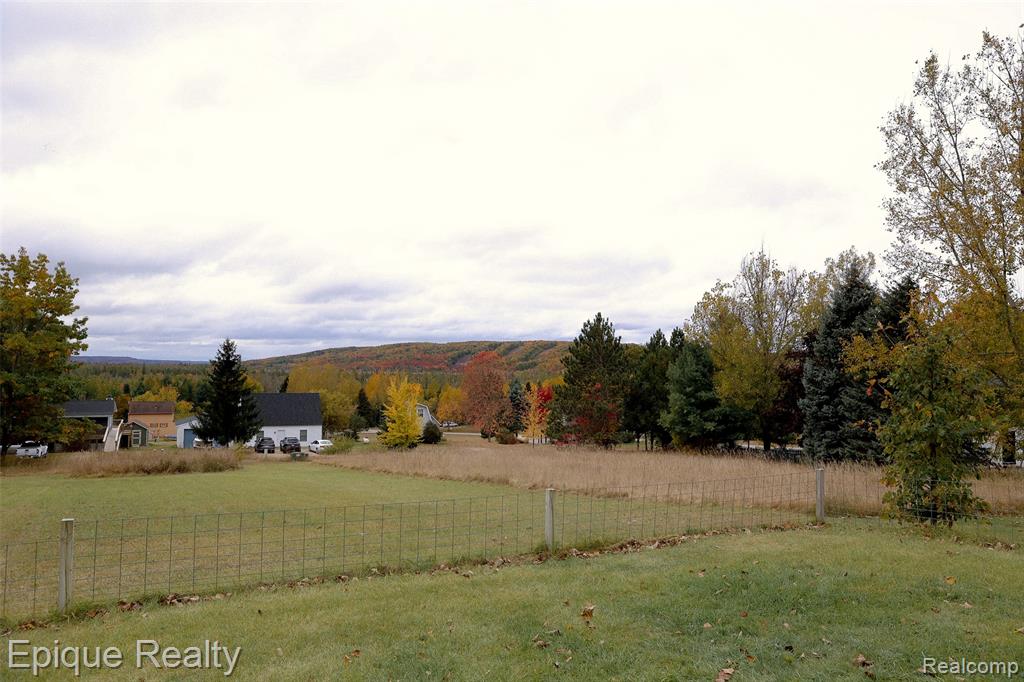 3353 Hill View, Boyne Falls, MI 49713 — Photo 34