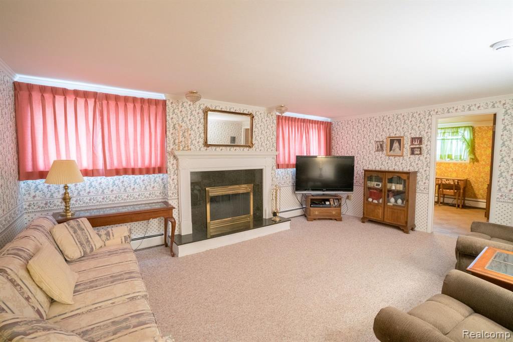 4180 DEVONSHIRE Street, Trenton, MI 48183 — Photo 32