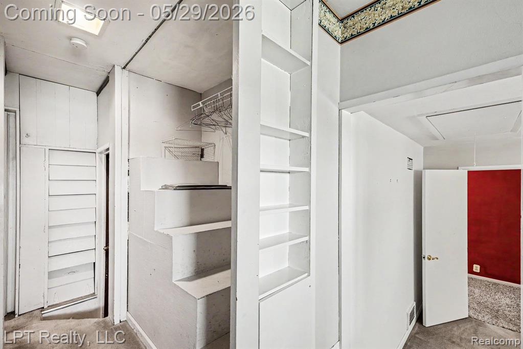 21021 Wendell Street, Clinton Twp, MI 48036 — Photo 15