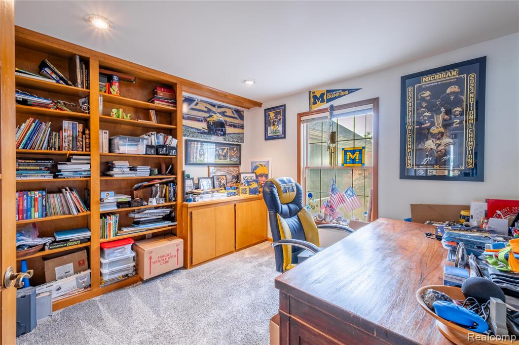 9359 Lochmoor Drive, Davison, MI 48423 — Photo 16