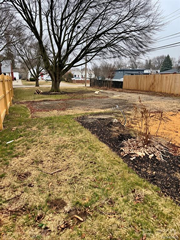 115 N Blair, Royal Oak, MI 48067