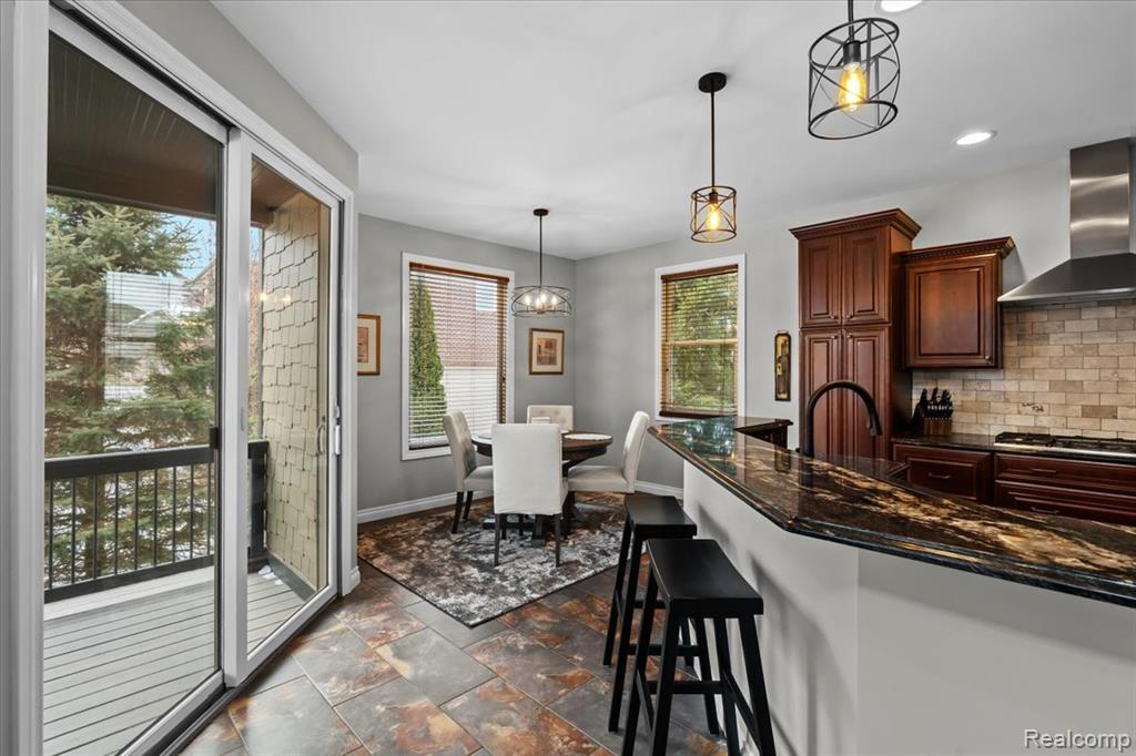 10511 Stoney Point Drive, South Lyon, MI 48178 — Photo 14