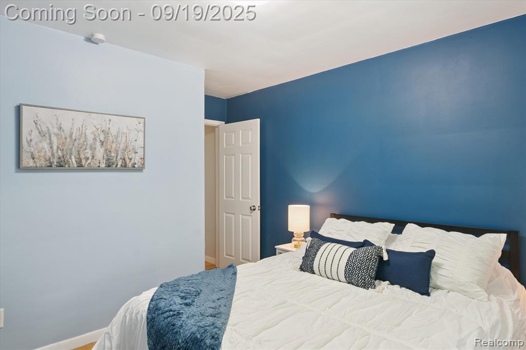8425 Wormer, Dearborn Heights, MI 48127 — Photo 35