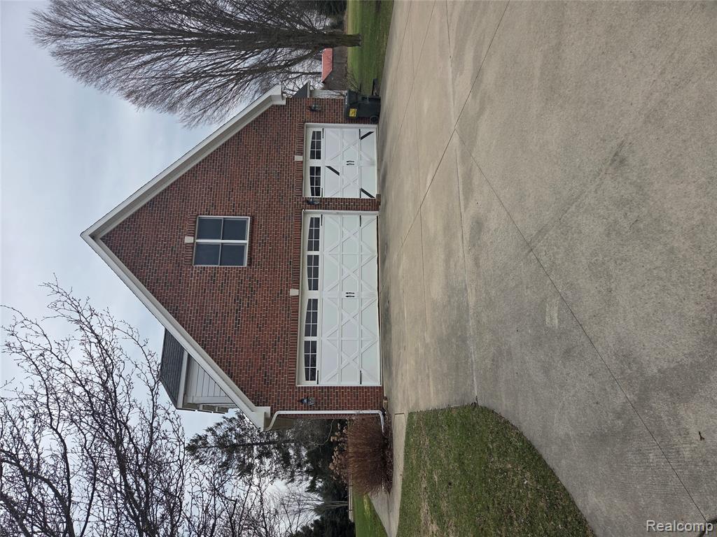 900 Maxfield Road, Brighton, MI 48114 — Photo 36