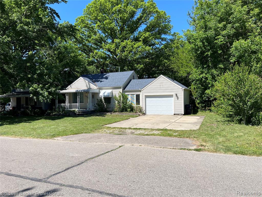 19925 Negaunee, Redford, MI 48240 — Photo 2