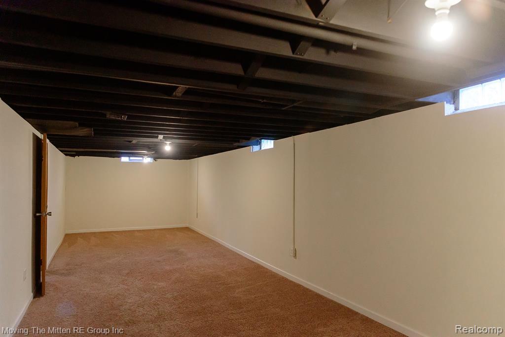 6061 N DOWLING Street, Westland, MI — Photo 20