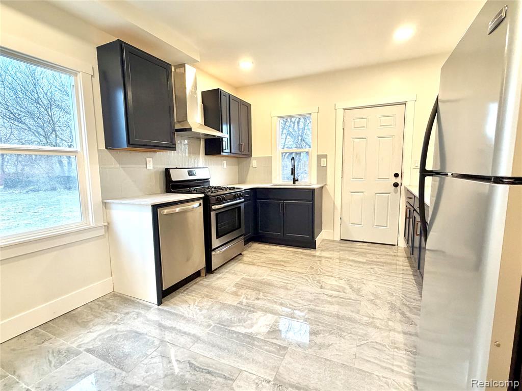 2256 Tuxedo Street, Detroit, MI, 48206