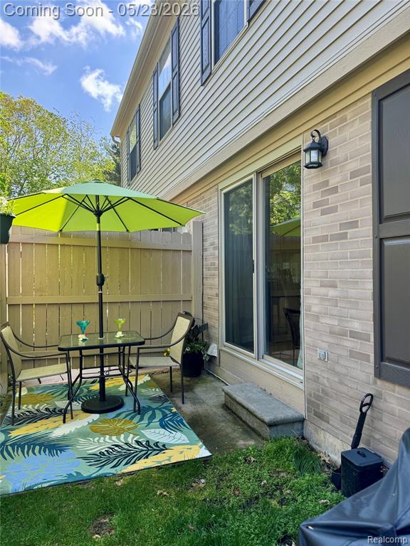 70 Pine Tree Ridge Drive, 2, Waterford, MI 48327 — Photo 34