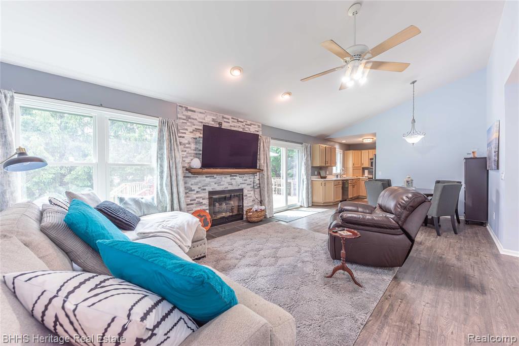 11791 West Lane, Whitmore Lake, MI 48189 — Photo 12