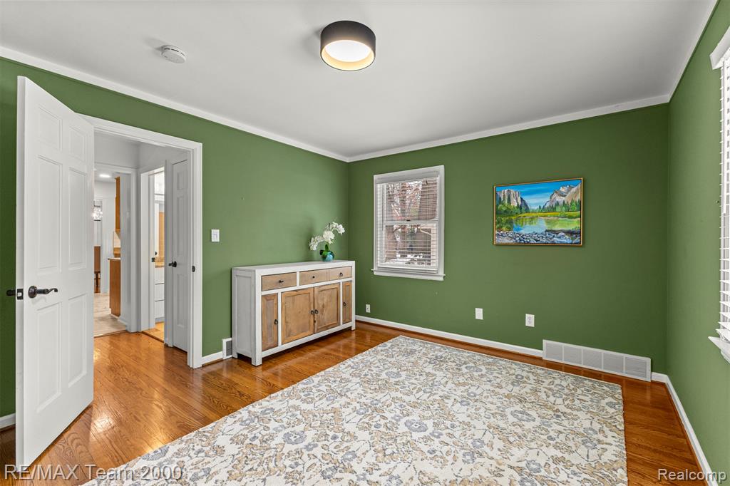 835 S Silvery Lane, Dearborn, MI 48124 — Photo 18
