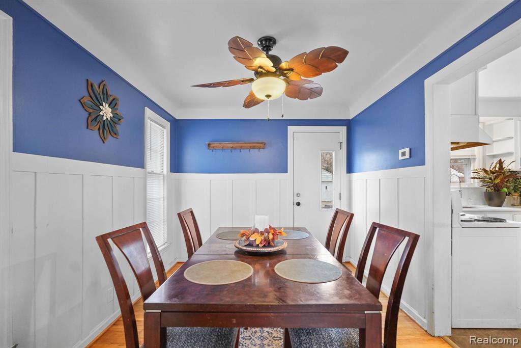 5270 LANNOO Street, Grosse Pointe, MI 48236 — Photo 8
