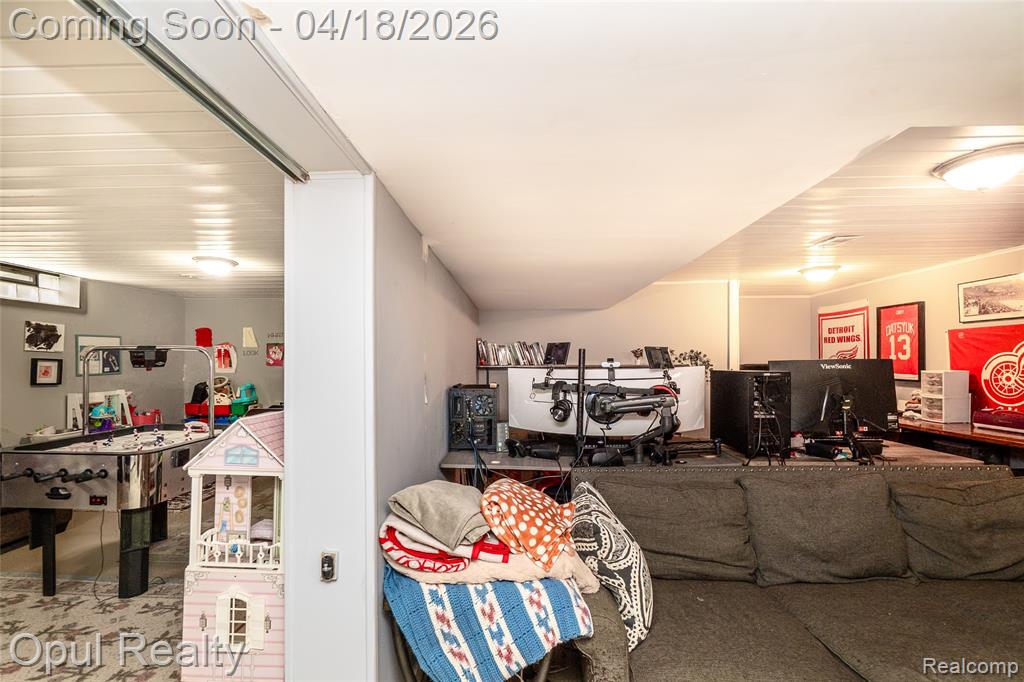 31493 Elmwood Street, Garden City, MI — Photo 22