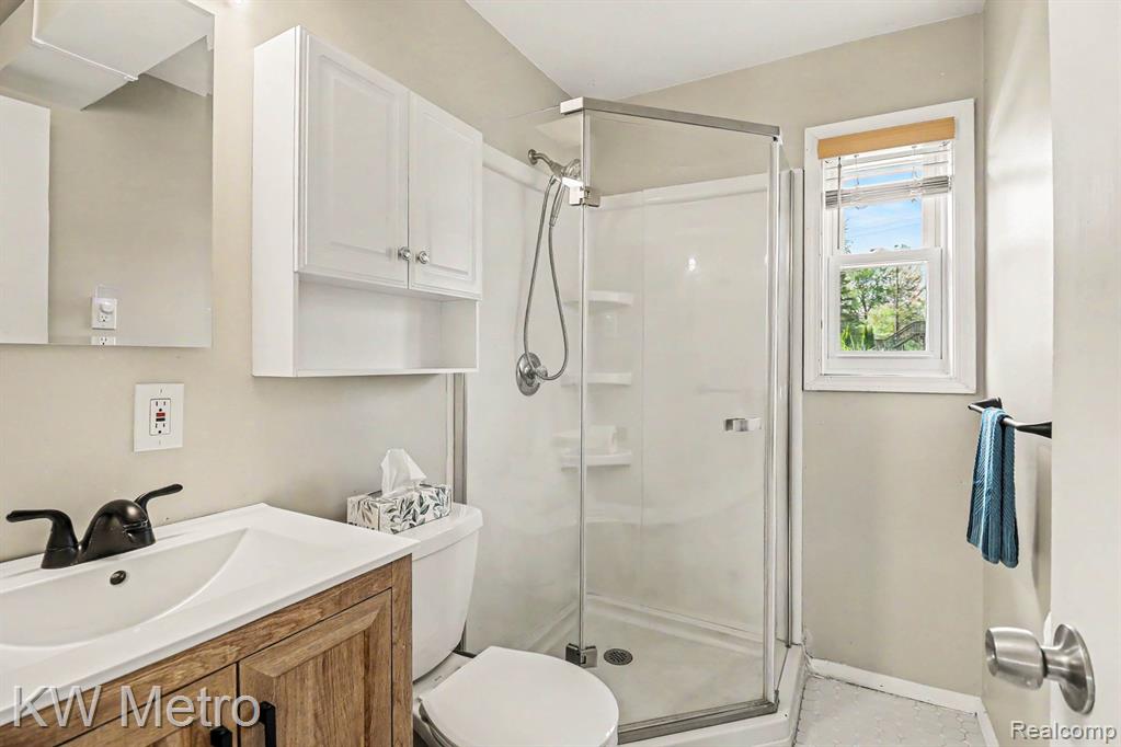 657 Dunleavy Drive, Highland, MI 48356 — Photo 13