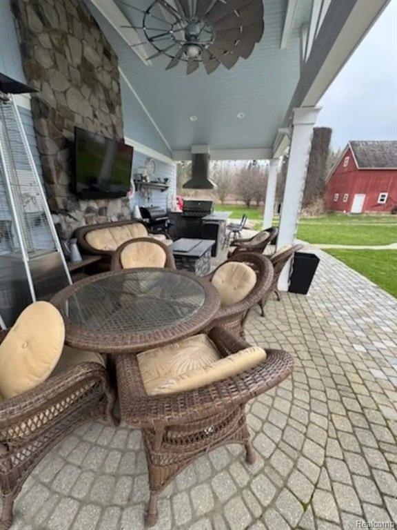 8171 BROOKVILLE Road, Plymouth, MI 48170 — Photo 2