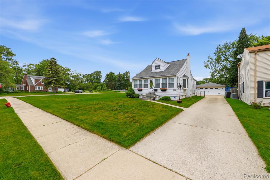 19029 Florian Street, Roseville, MI 48066 — Photo 28