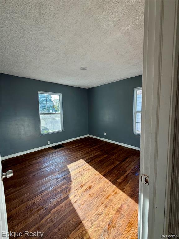 4405 Pengelly Road, Flint, MI 48507 — Photo 19